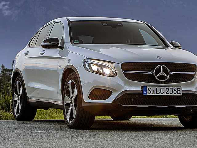 Mercedes-Benz GLC Coupe фото