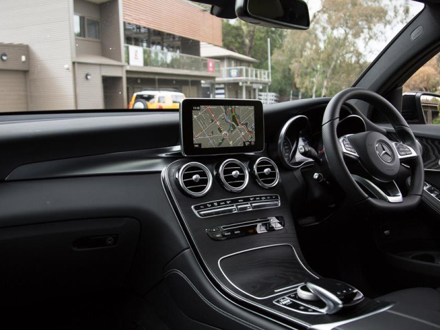 Mercedes-Benz GLC Coupe фото