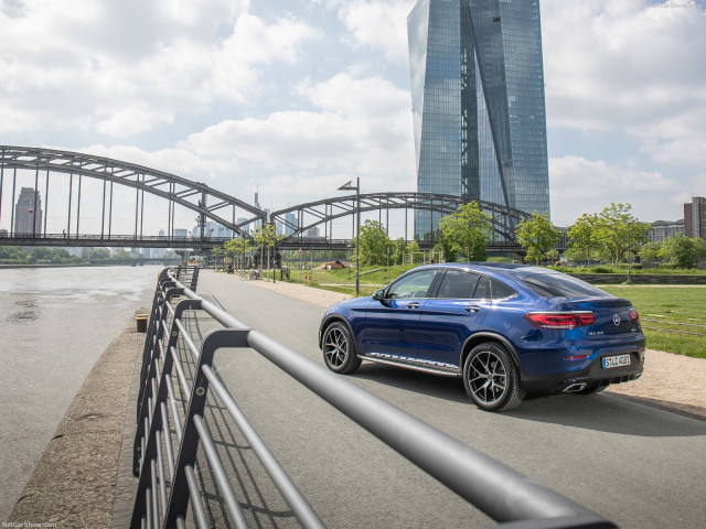 Mercedes-Benz GLC Coupe фото