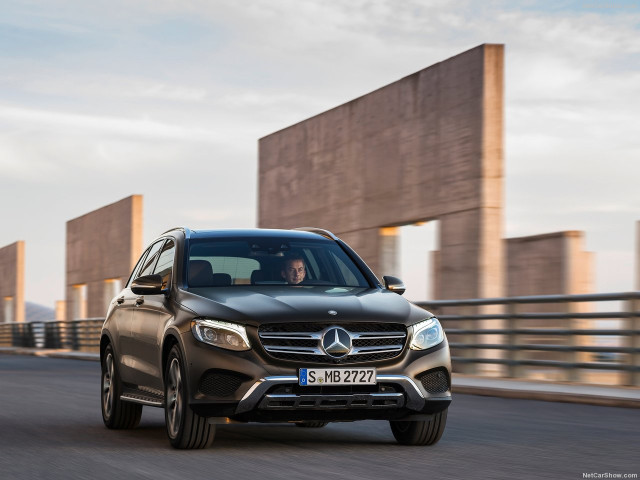 Mercedes-Benz GLC фото