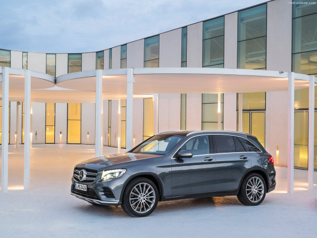 Mercedes-Benz GLC фото