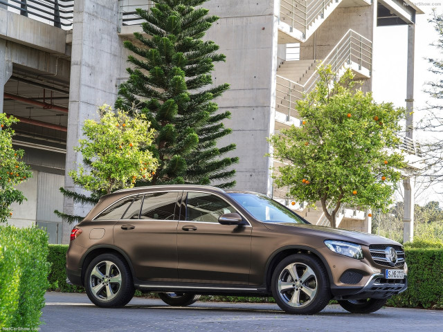 Mercedes-Benz GLC фото