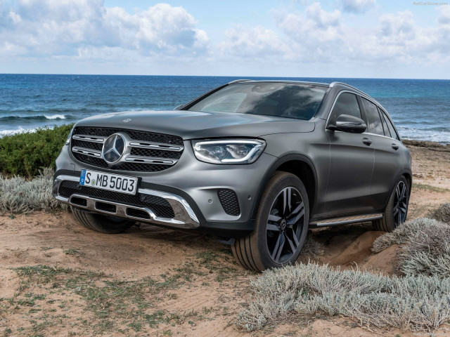 Mercedes-Benz GLC фото