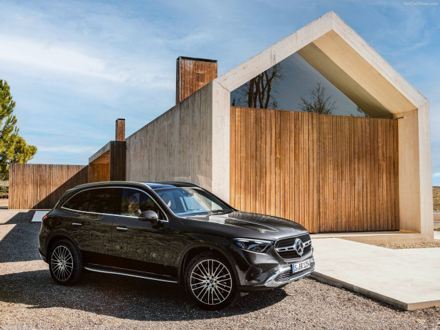 Mercedes-Benz GLC фото