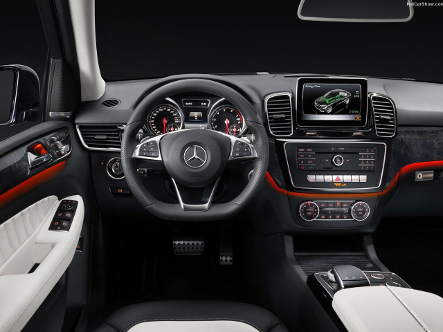 Mercedes-Benz GLE фото