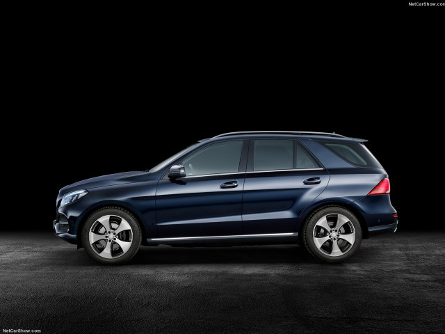 Mercedes-Benz GLE фото