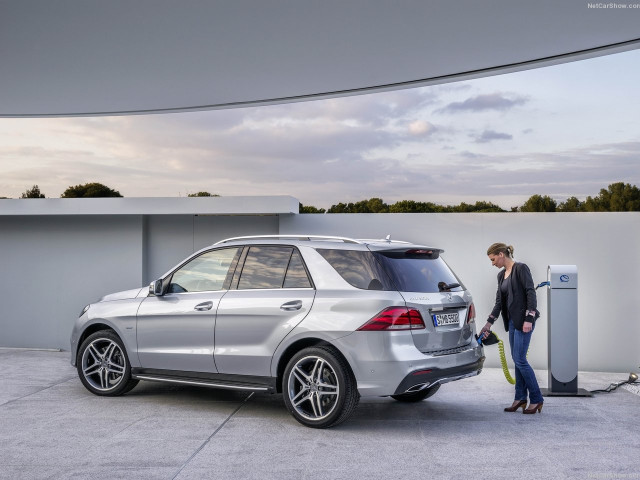 Mercedes-Benz GLE фото