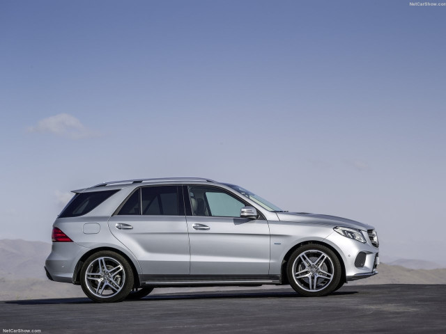 Mercedes-Benz GLE фото