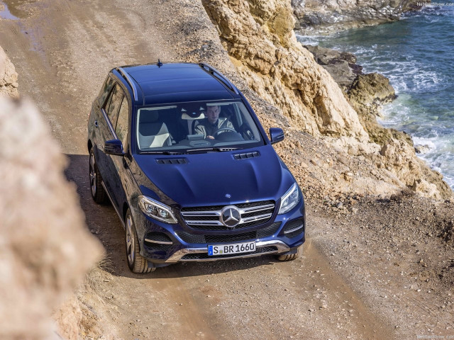 Mercedes-Benz GLE фото