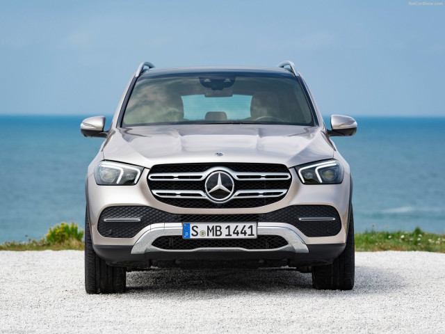 Mercedes-Benz GLE фото