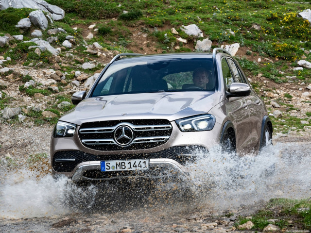 Mercedes-Benz GLE фото