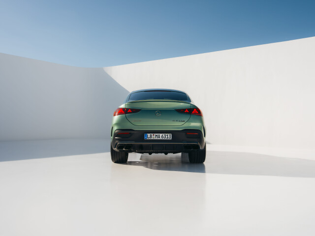 Mercedes-Benz GLE фото