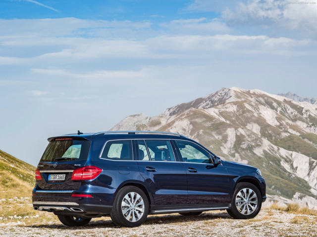 Mercedes-Benz GLS фото