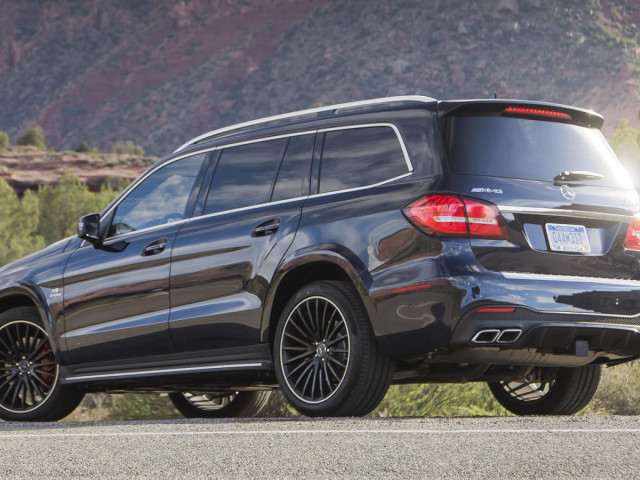 Mercedes-Benz GLS фото