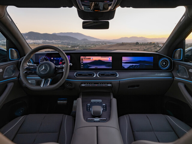 Mercedes-Benz GLS фото