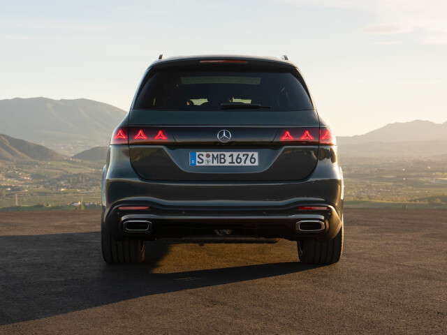 Mercedes-Benz GLS фото