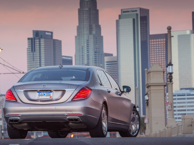 Mercedes-Benz Mercedes-Maybach фото