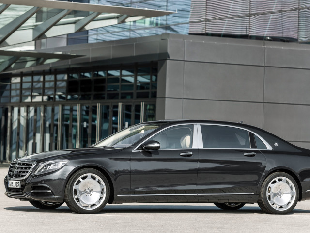 Mercedes-Benz Mercedes-Maybach фото