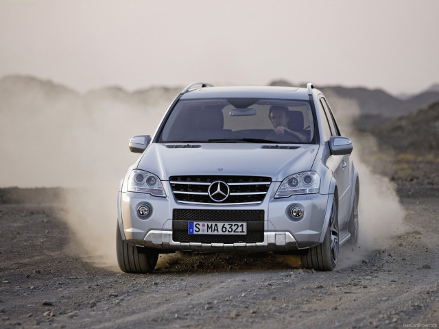 Mercedes-Benz ML AMG фото