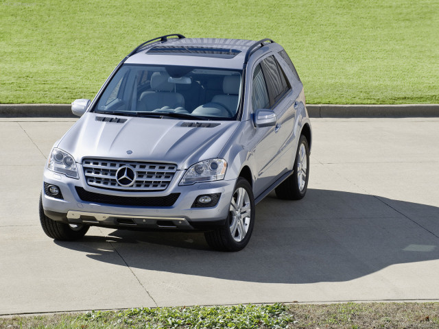 Mercedes-Benz ML фото