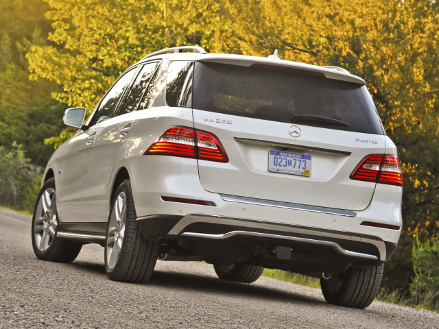 Mercedes-Benz ML фото