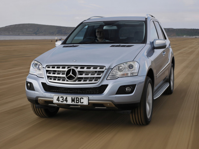 Mercedes-Benz ML фото