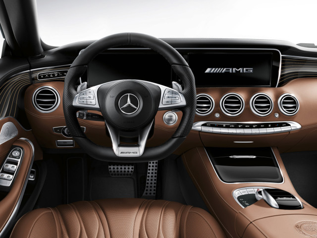 Mercedes-Benz S-Class AMG Coupe фото