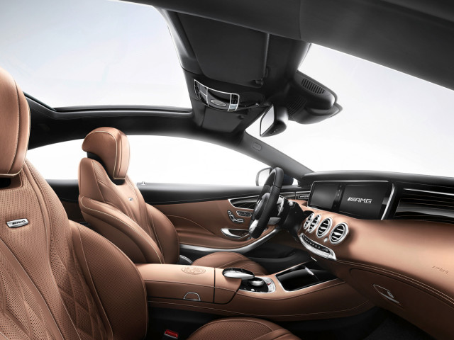 Mercedes-Benz S-Class AMG Coupe фото
