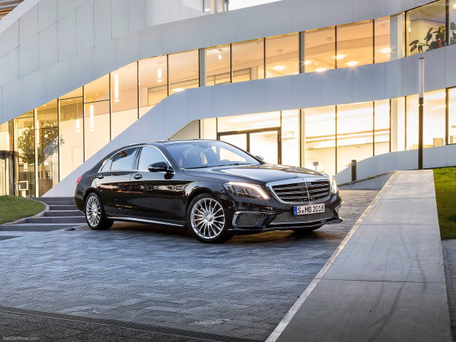 Mercedes-Benz S-Class AMG фото