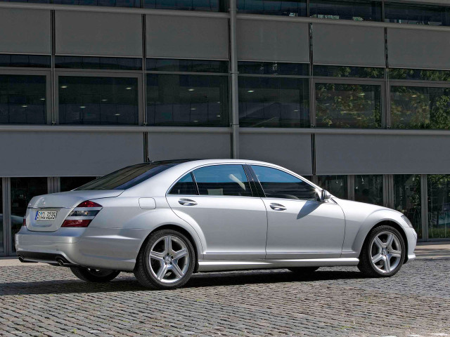 Mercedes-Benz S-Class AMG фото