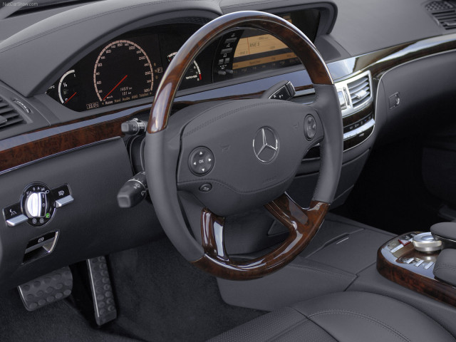 Mercedes-Benz S-Class AMG фото