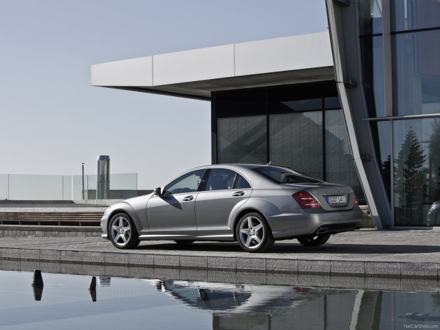 Mercedes-Benz S-Class AMG фото