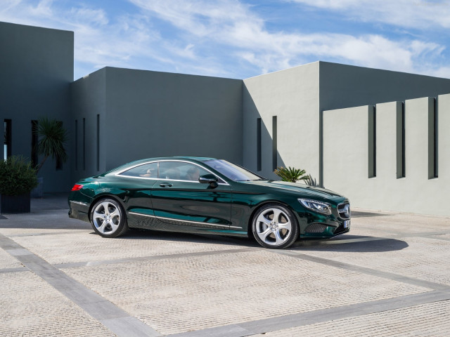 Mercedes-Benz S-Class Coupe фото