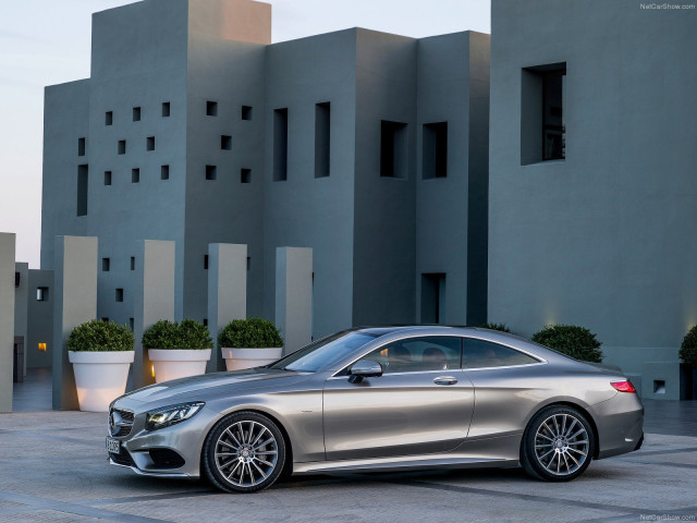 Mercedes-Benz S-Class Coupe фото