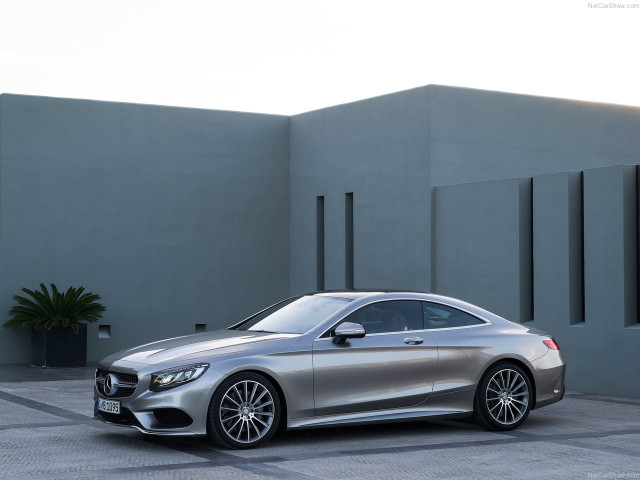 Mercedes-Benz S-Class Coupe фото