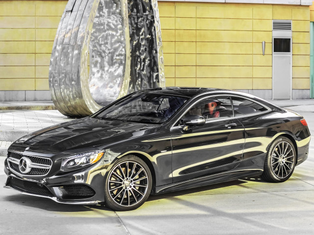 Mercedes-Benz S-Class Coupe фото