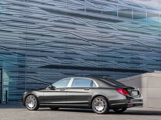 Mercedes-Benz S-Class Maybach фото