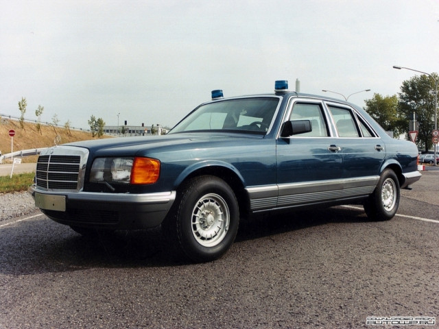 Mercedes-Benz S-Class W126 фото