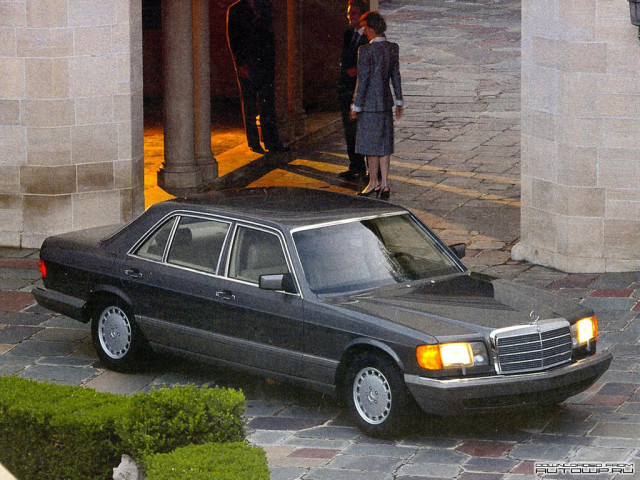 Mercedes-Benz S-Class W126 фото