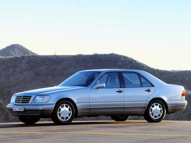 Mercedes-Benz S-Class W140 фото