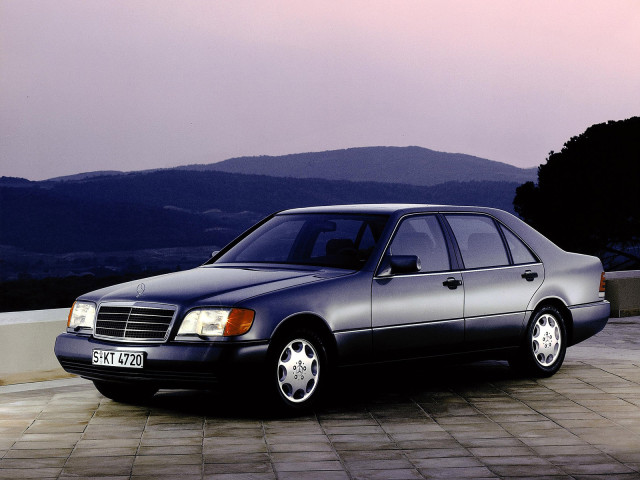 Mercedes-Benz S-Class W140 фото