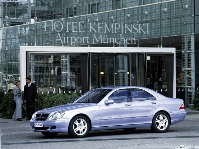 Mercedes-Benz S-Class W220 фото