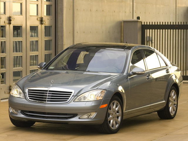 Mercedes-Benz S-Class W221 фото