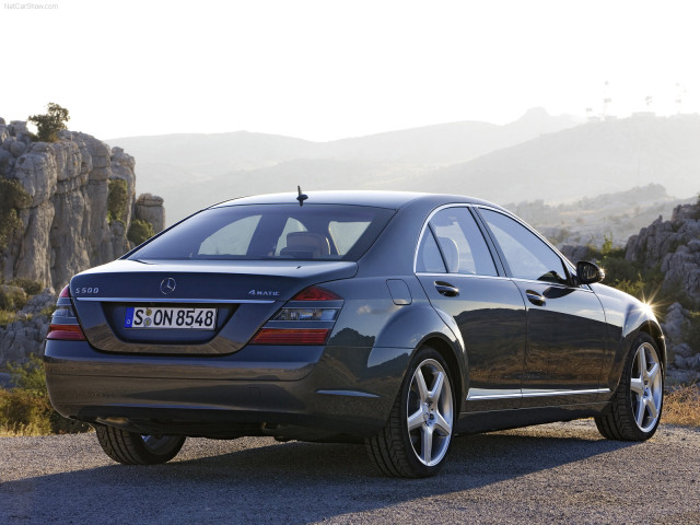 Mercedes-Benz S-Class W221 фото