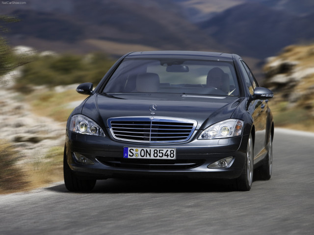 Mercedes-Benz S-Class W221 фото