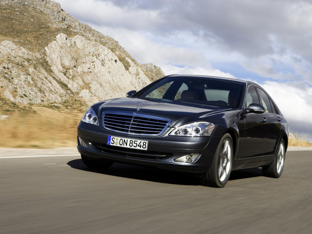 Mercedes-Benz S-Class W221 фото