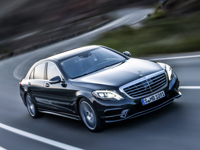 Mercedes-Benz S-Class фото