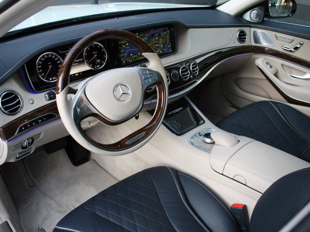 Mercedes-Benz S-Class фото