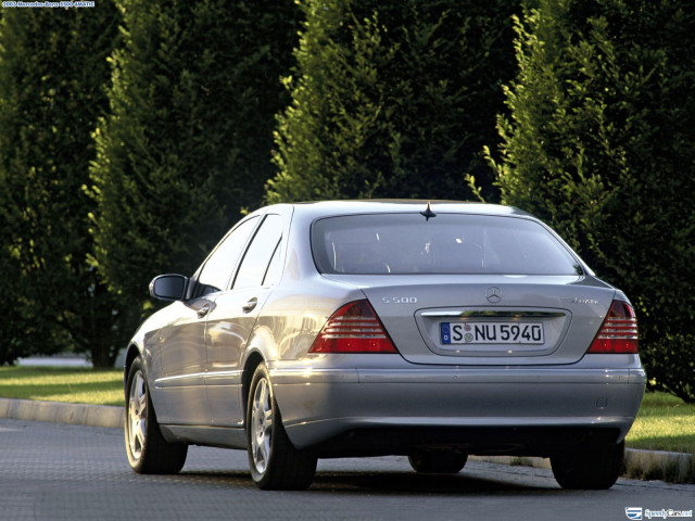 Mercedes-Benz S-Class фото