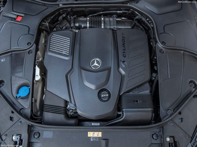 Mercedes-Benz S-Class фото